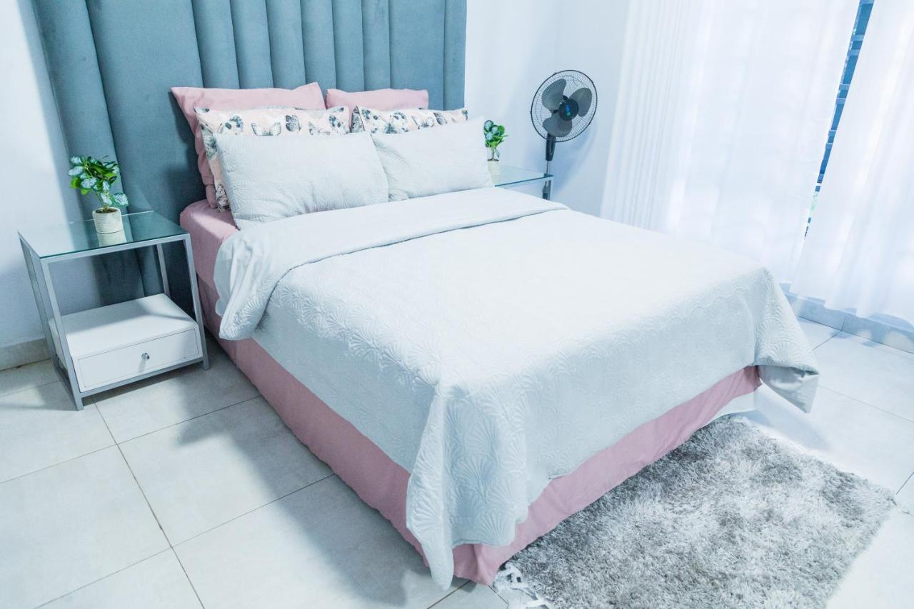 Blue Agave F1 Apartment Lusaka Ngoại thất bức ảnh
